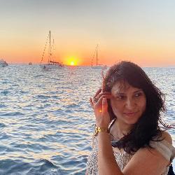 AndreaC Issy-les-Moulineaux France