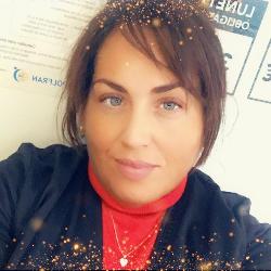 Nana Montreuil France