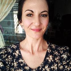 Tammie Pamplona Spain