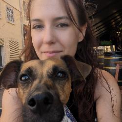 angelina-and-pets Marseille France