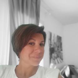 claire Saint-Étienne-de-Montluc France