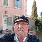 Koantic, Home sitter Salon-de-Provence France