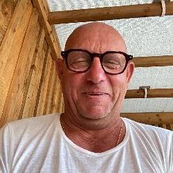 Alfie Rouen France