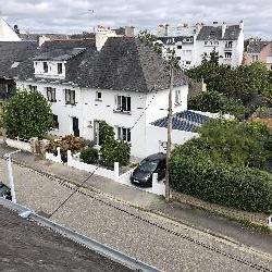 House sitting in  Lorient France