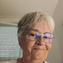 Taryse, Home sitter Frayssinet France | 2