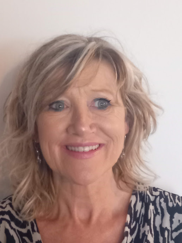 Home sitting Mons, Belgium