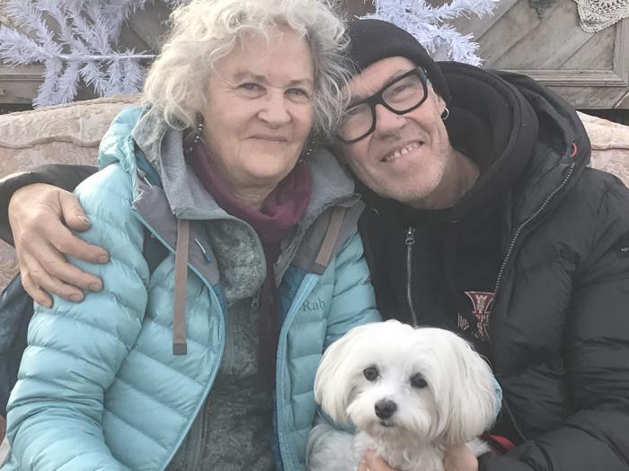 home sitting, France, Verdun