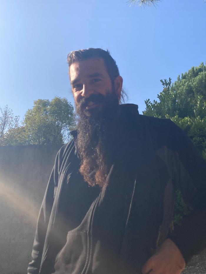 Home sitting Sainte-Genevi&egrave;ve-des-Bois, France