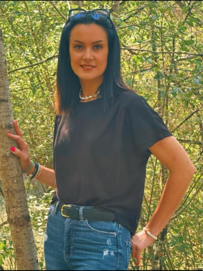 Home sitting Ruan, France