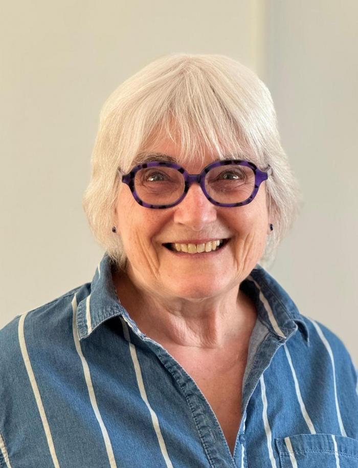 Home sitting Grane, France