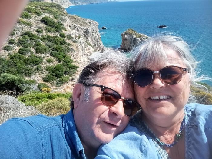 Home sitting Alligny-en-Morvan, France