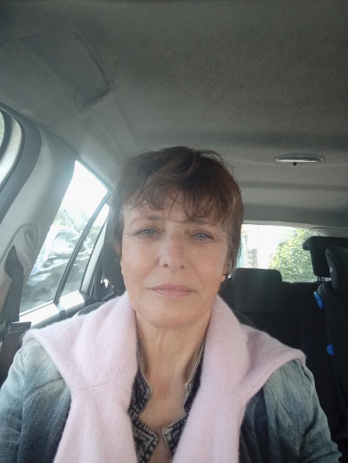 Home sitting Hennebont, France