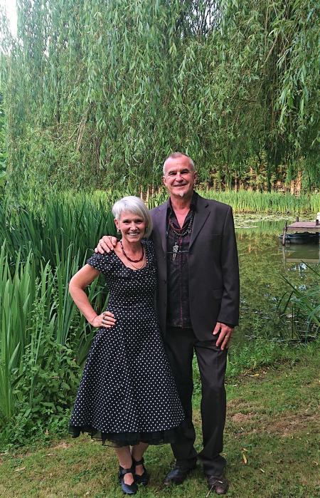 home sitting, France, Moncorneil-Grazan