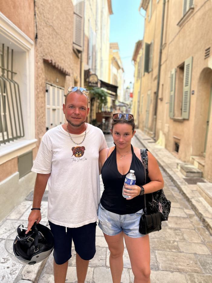 house sitter, France, Paris