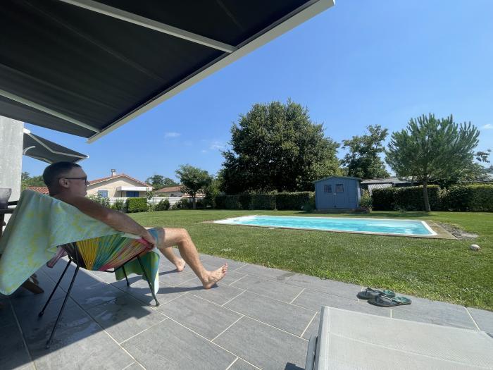 home sitting, France, Vic-en-Bigorre