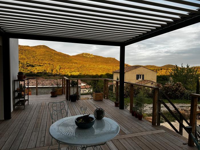 Home sitting Saint-Jean-de-la-Blaqui&egrave;re, France