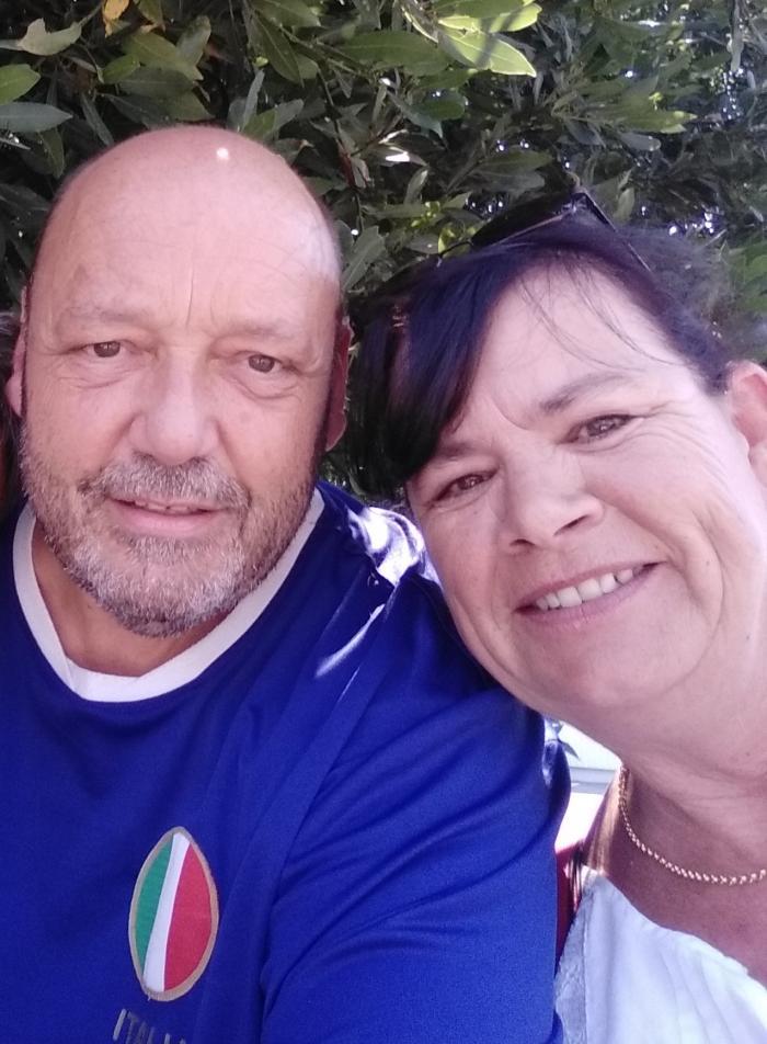 Home sitting Saint-Laurent-M&eacute;doc, France