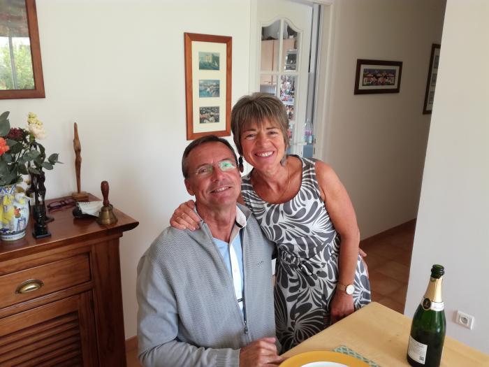 Home sitting P&eacute;rigny, France