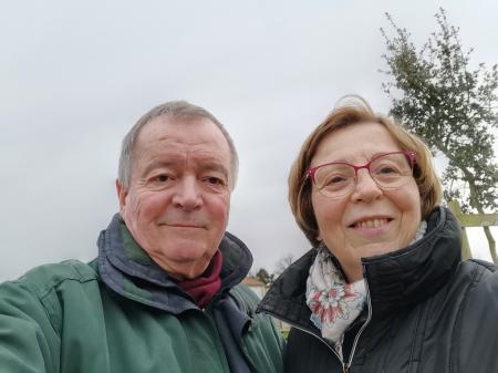 Home sitting Aubigny, France