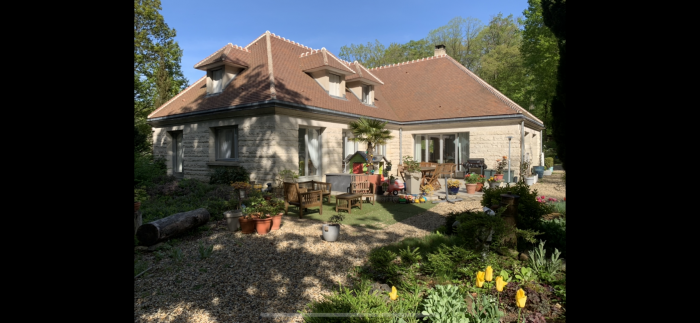 Home sitting Verneuil-en-Halatte, France