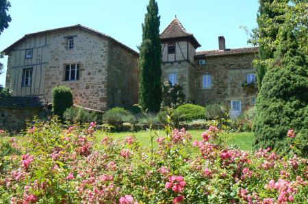 home sitting, France, Saint-Jean-Mirabel