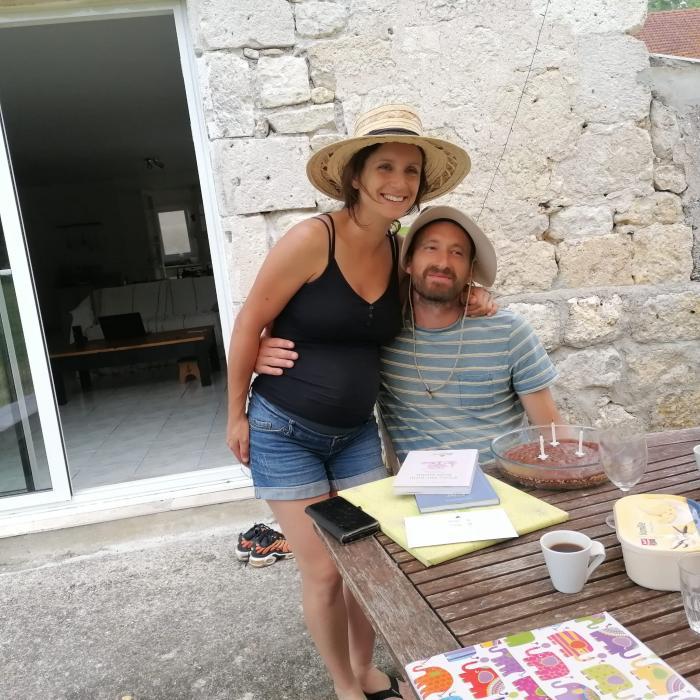 home sitting, France, Lacépède