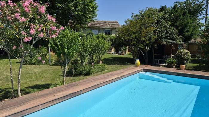 Home sitting Le Pontet, France