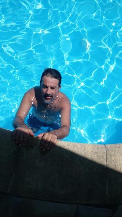 Home sitting Carcassonne, France