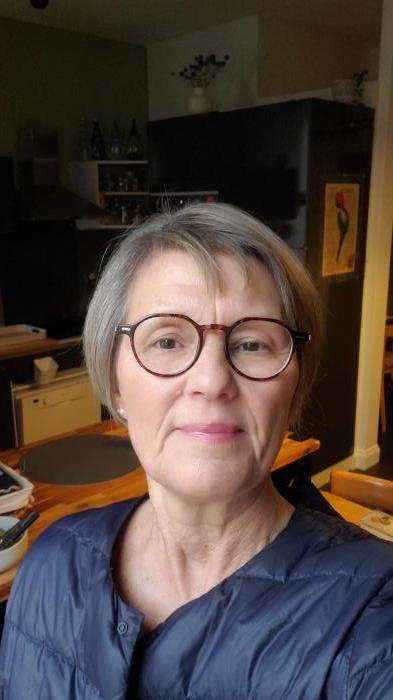 Home sitting Quimper, France