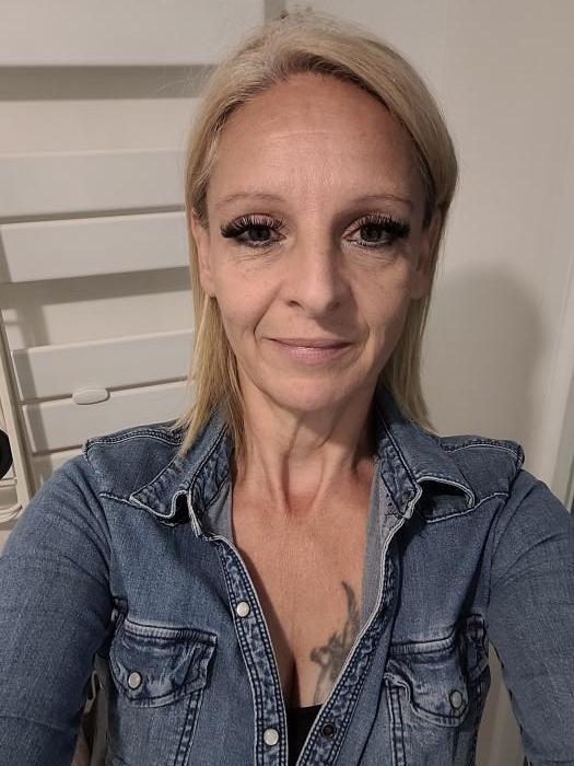 Home sitting Villepreux, France