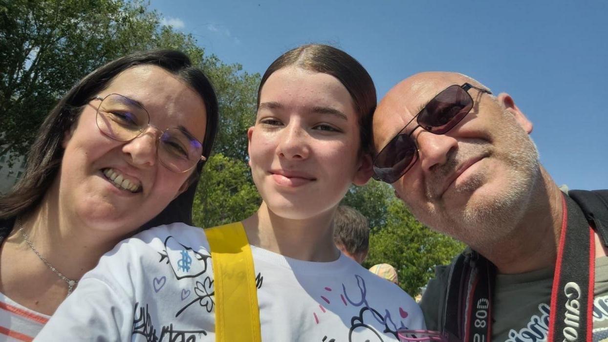 Home sitting Tourlaville, France