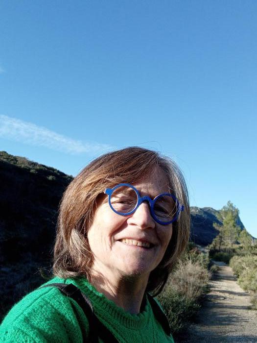 Home sitting Lyon, France