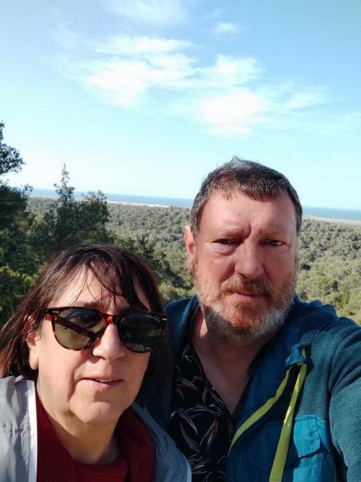 Home sitting Rognonas, France