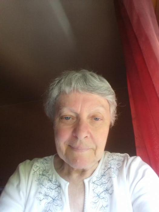 Home sitting Gournay-en-Bray, France