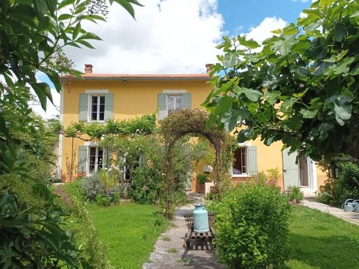 home sitting, France, Avignon