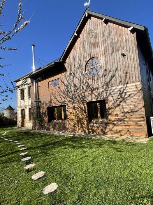 Home sitting Saint-Martin-de-Boscherville, France