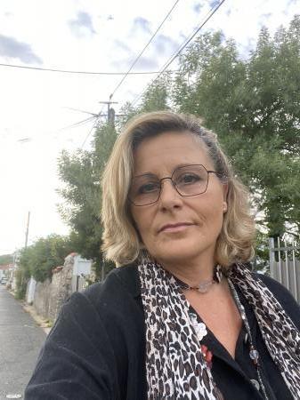 Home sitting Saint-Georges-d'Ol&eacute;ron, France