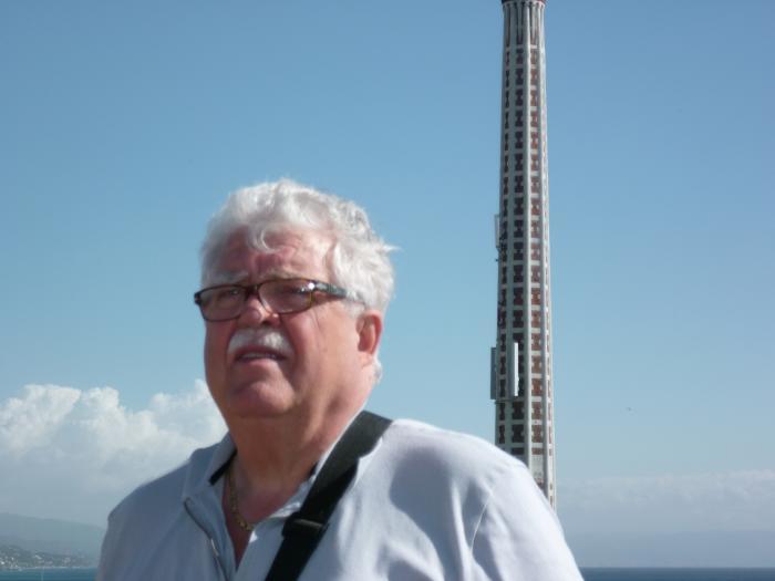 Home sitting Vichy, France