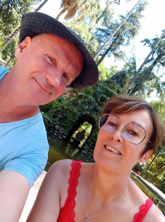 home sitting, France, Saint-Nicolas-de-Redon