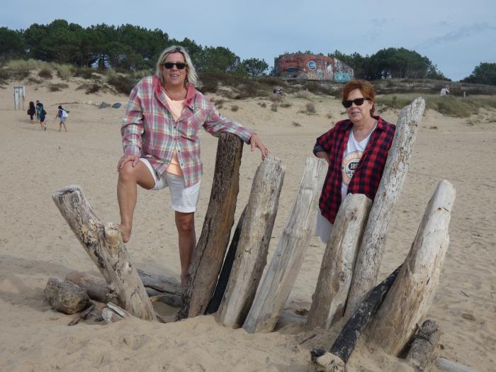 Home sitting Sathonay-Camp, France